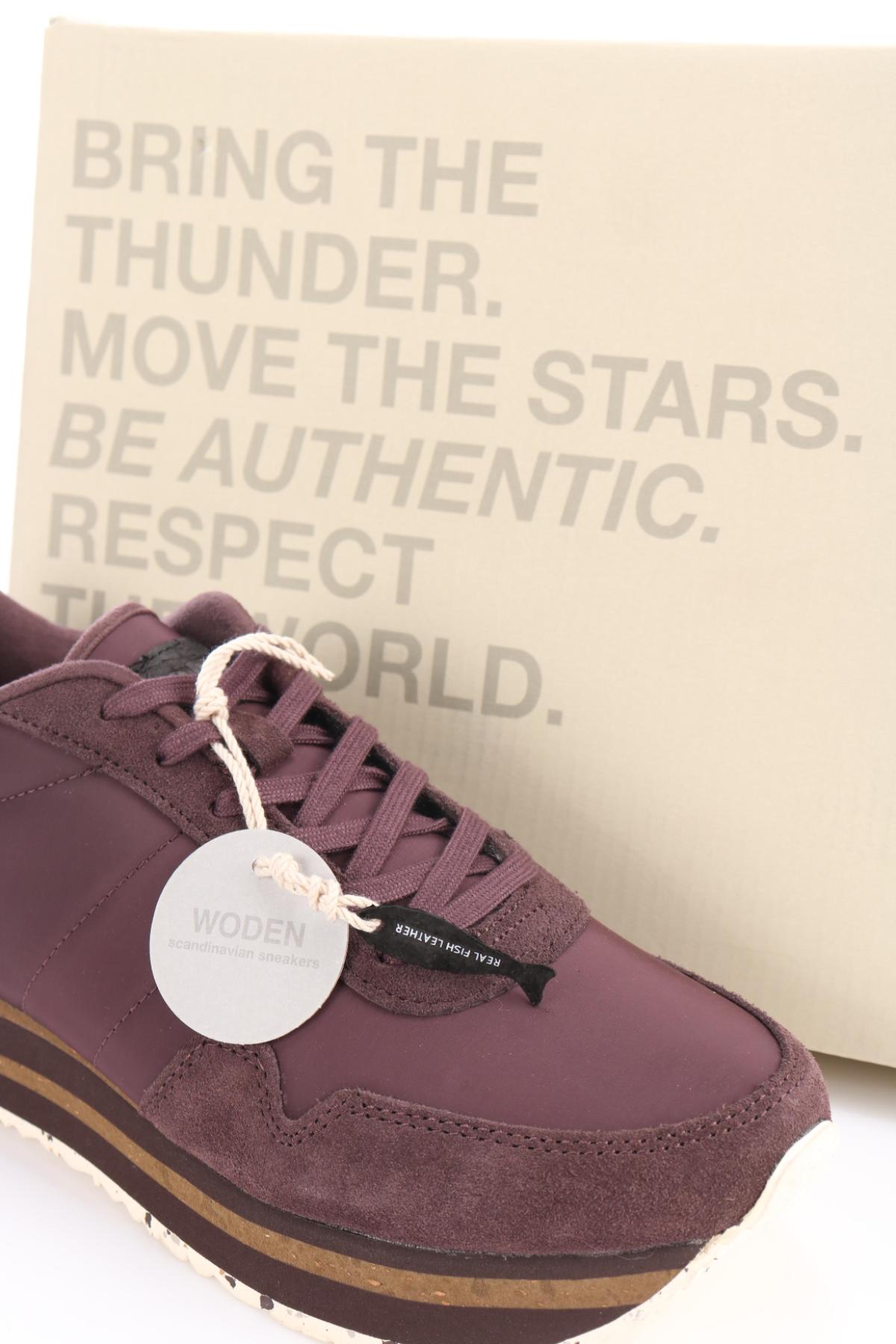 Маратонки WODEN4