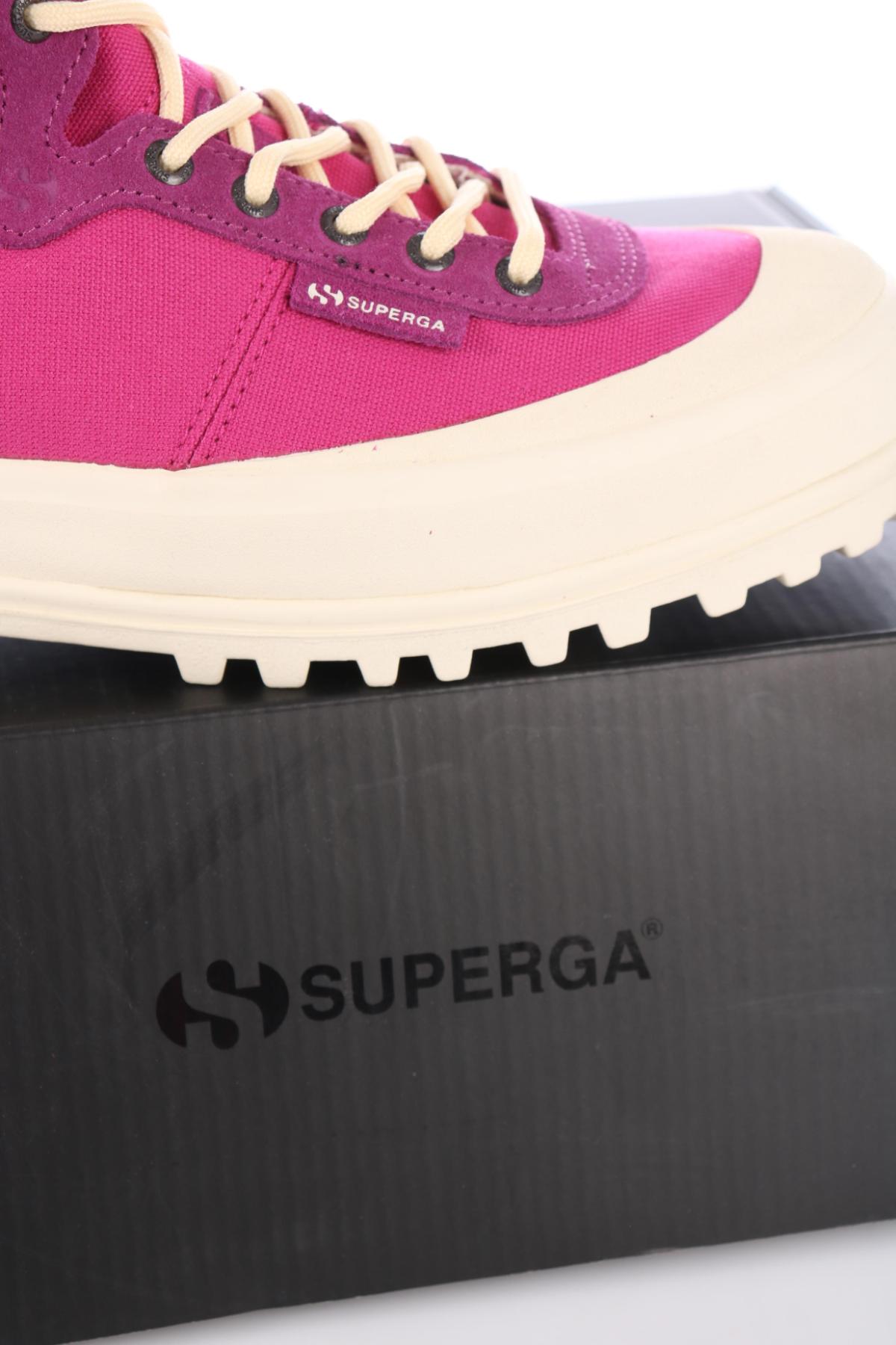 Боти SUPERGA4