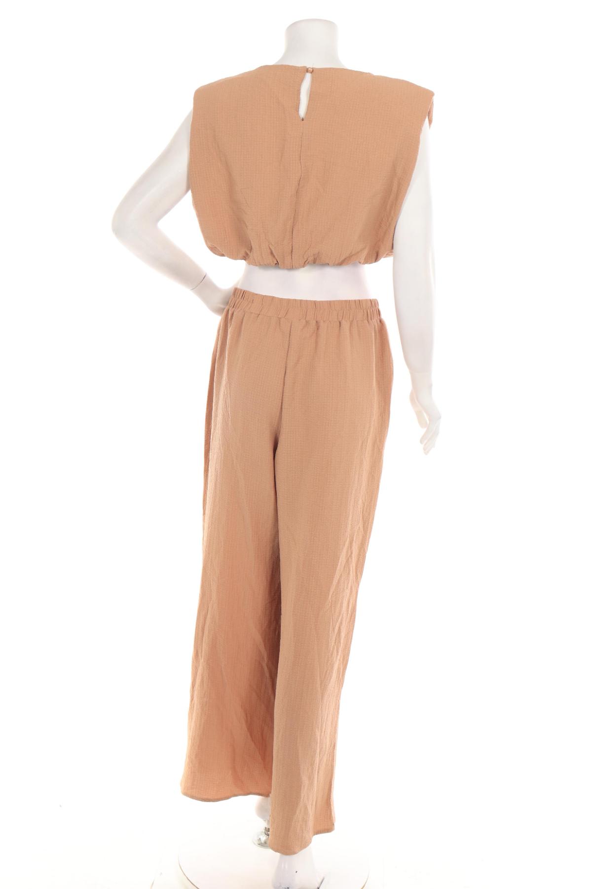 Костюм с панталон SHEIN2