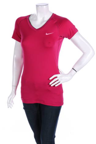 Спортна тениска Nike - Mania Спортна тениска Nike