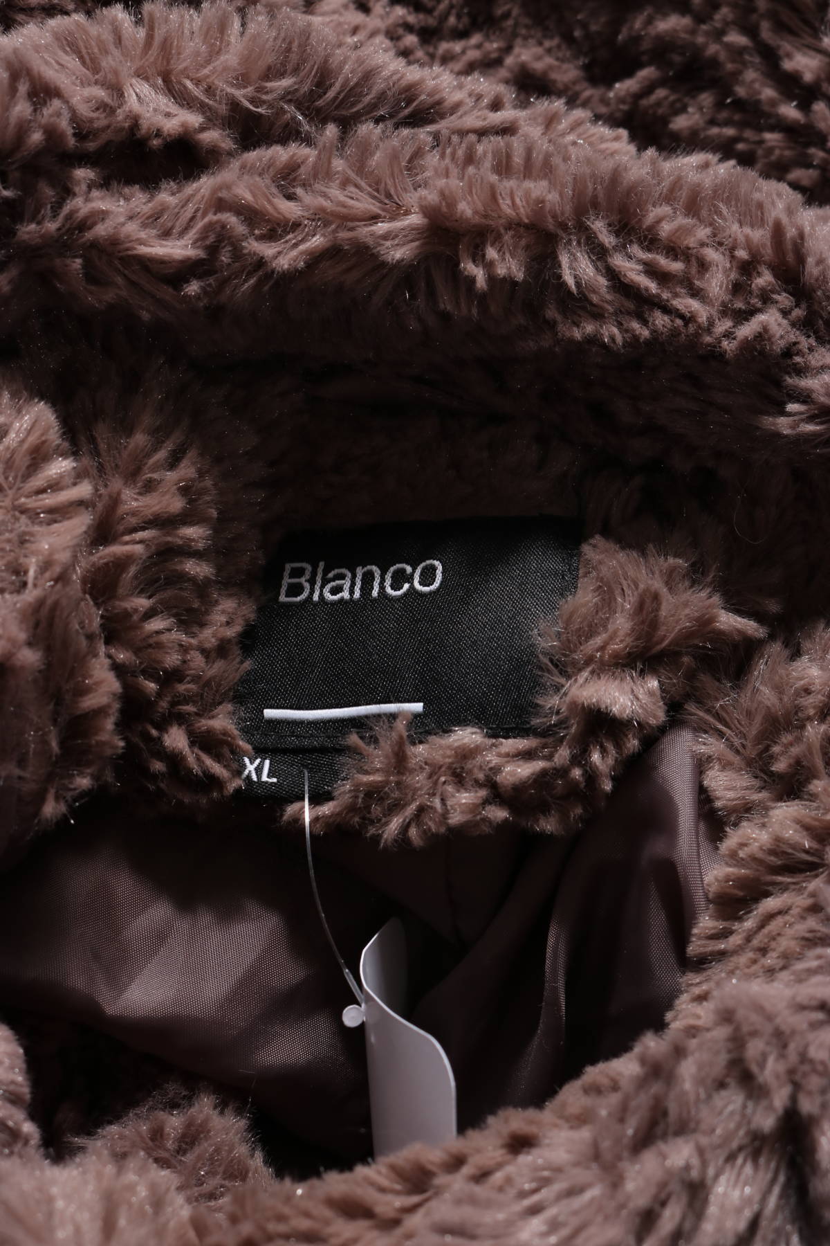 Палто с косъм BLANCO4