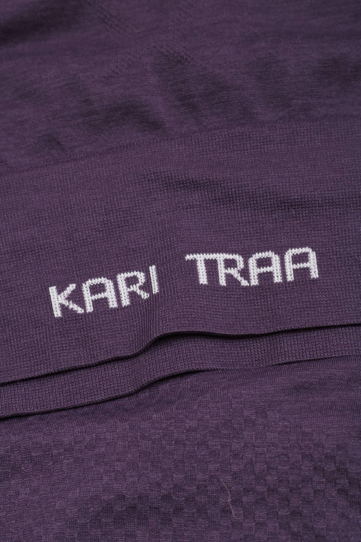 Спортна блуза KARI TRAA3