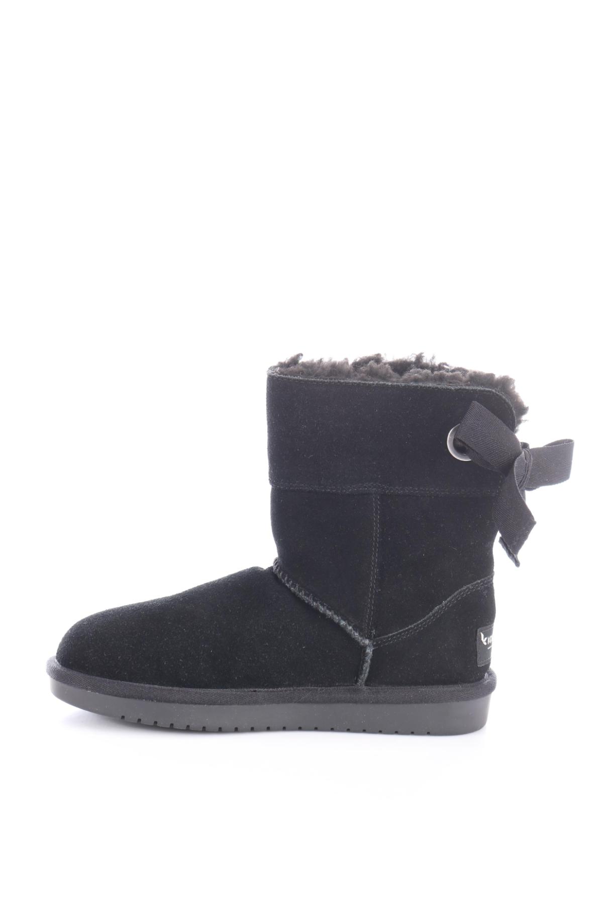 Боти UGG3
