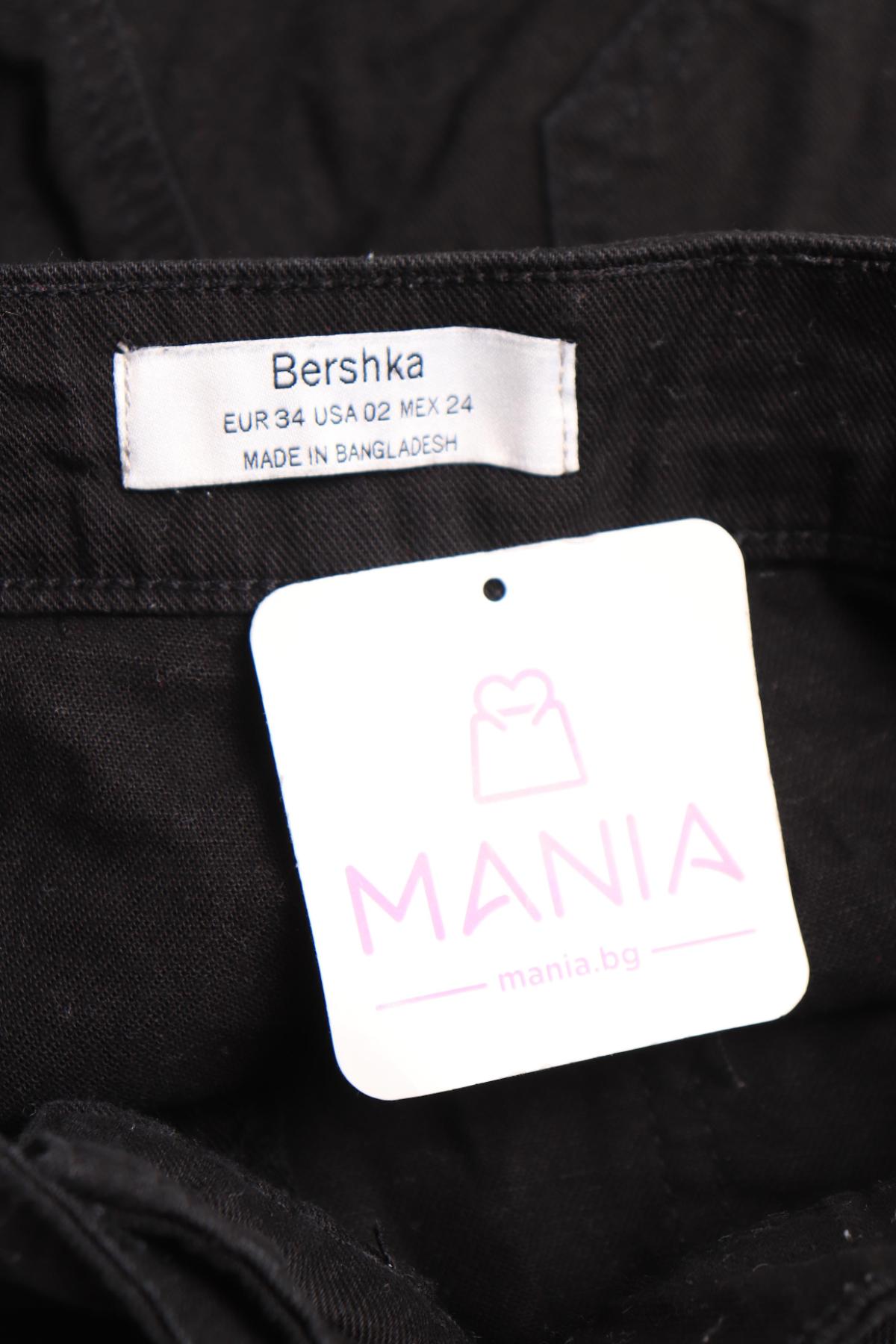 Къси дънки BERSHKA3