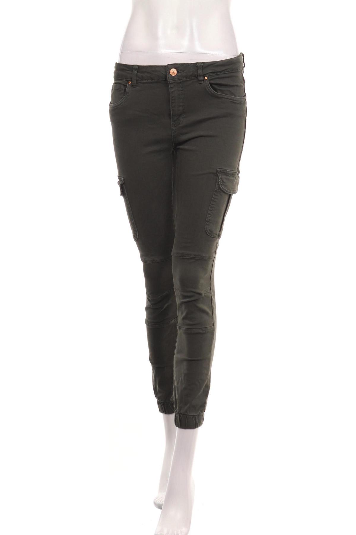 Спортен панталон ONLY1