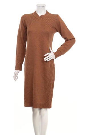 Ежедневна рокля NO NAME