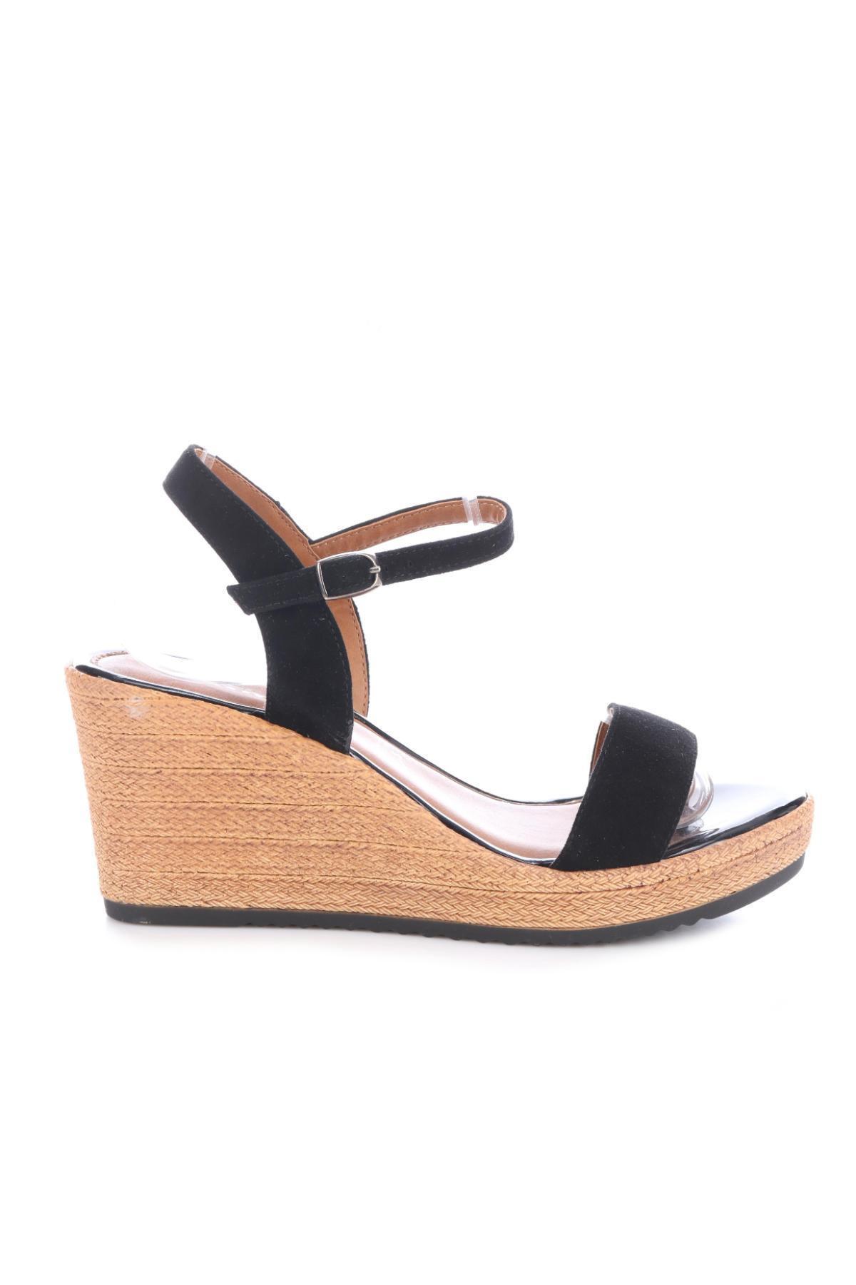 Сандали на ток TAMARIS1