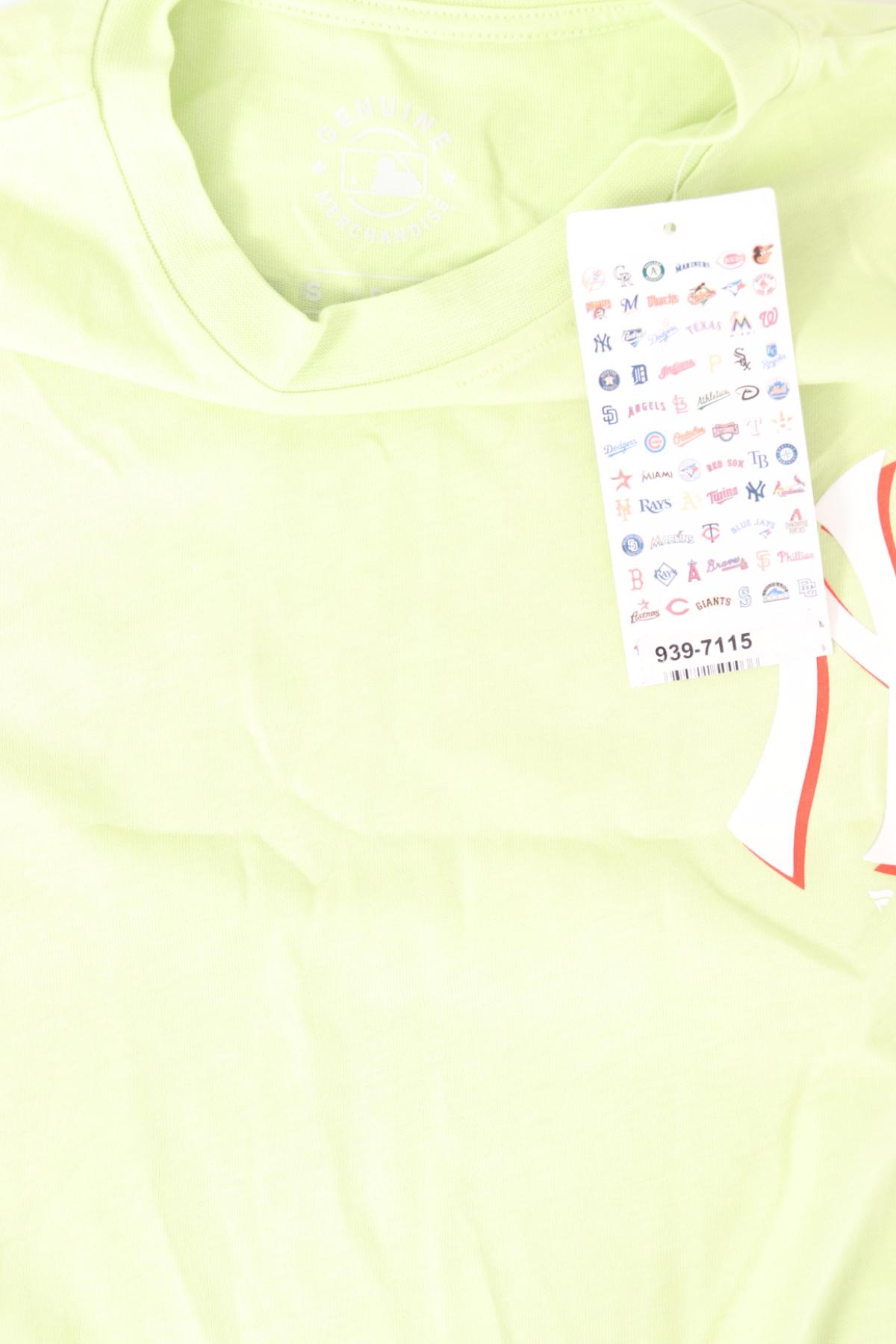 Тениска с щампа GENUINE3