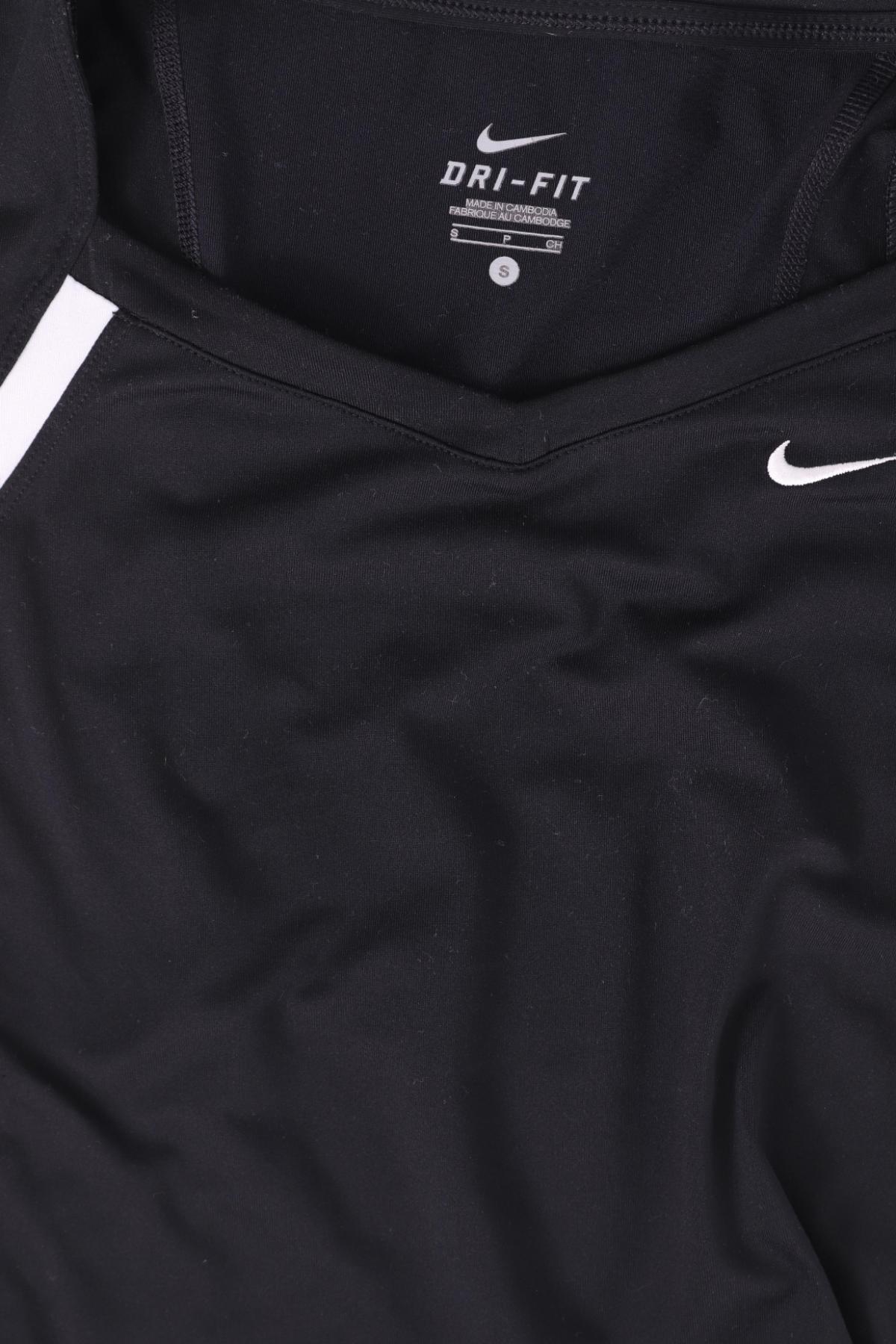 Спортна тениска NIKE3