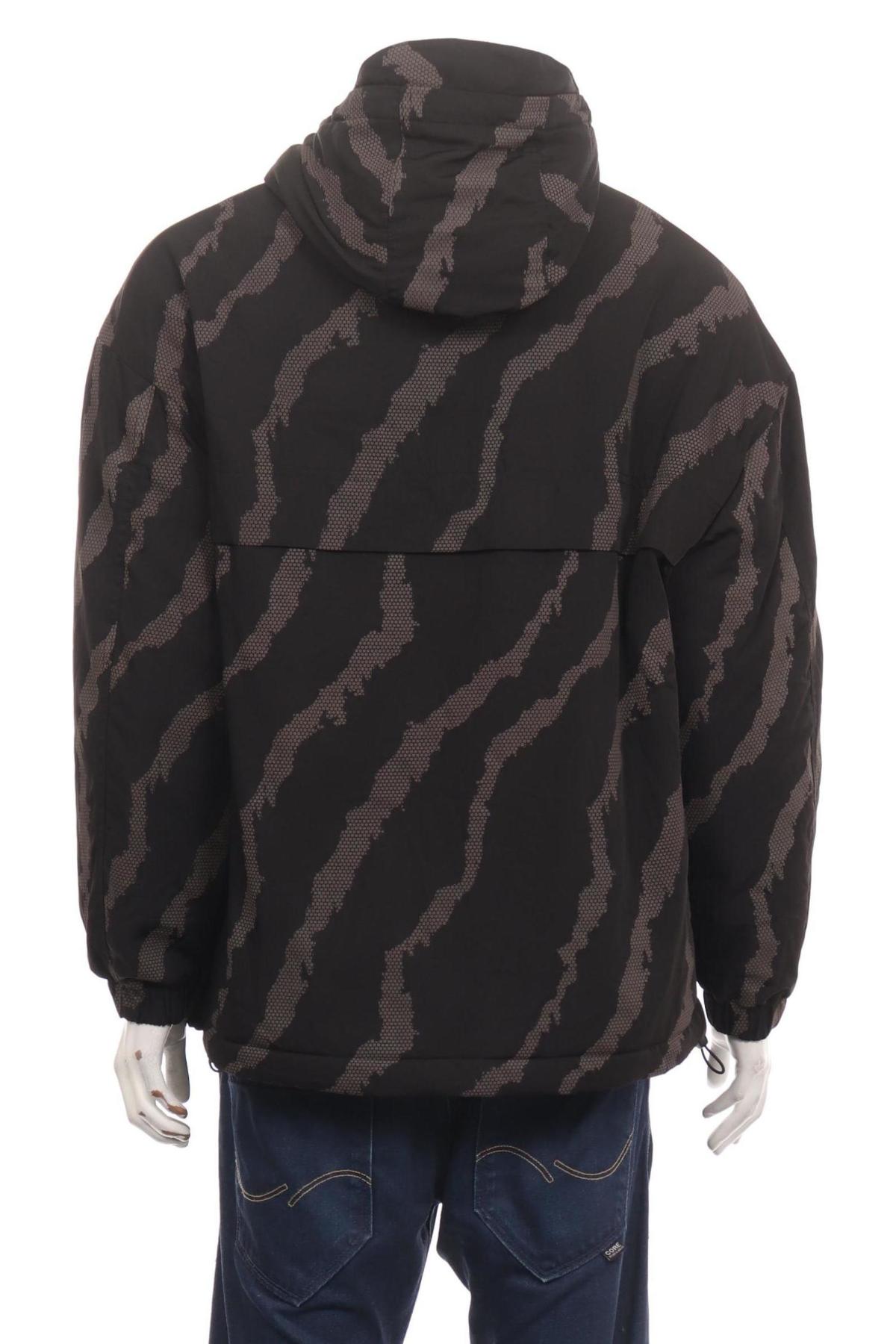 Спортно яке Q/S DESIGNED BY S.OLIVER2