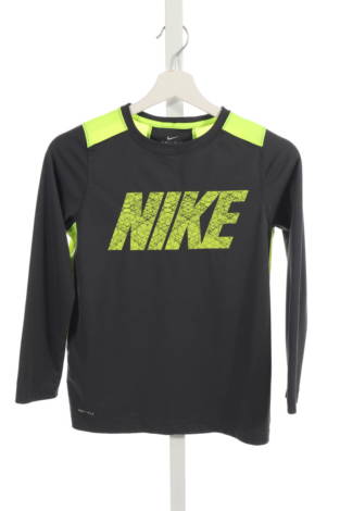 Детска спортна блуза Nike - Mania Детска спортна блуза Nike