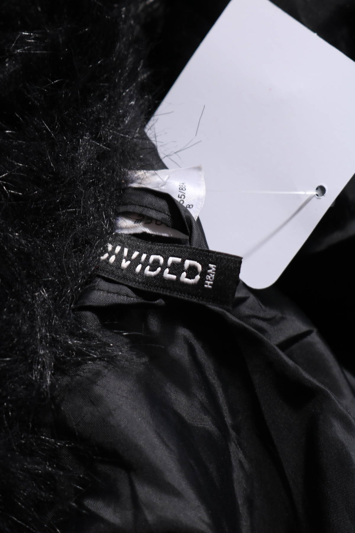 Палто с косъм H&M DIVIDED4