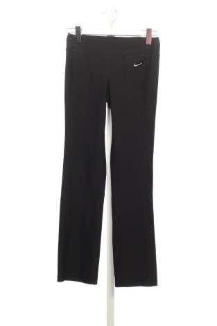 Спортно долнище NIKE - Mania Спортно долнище NIKE