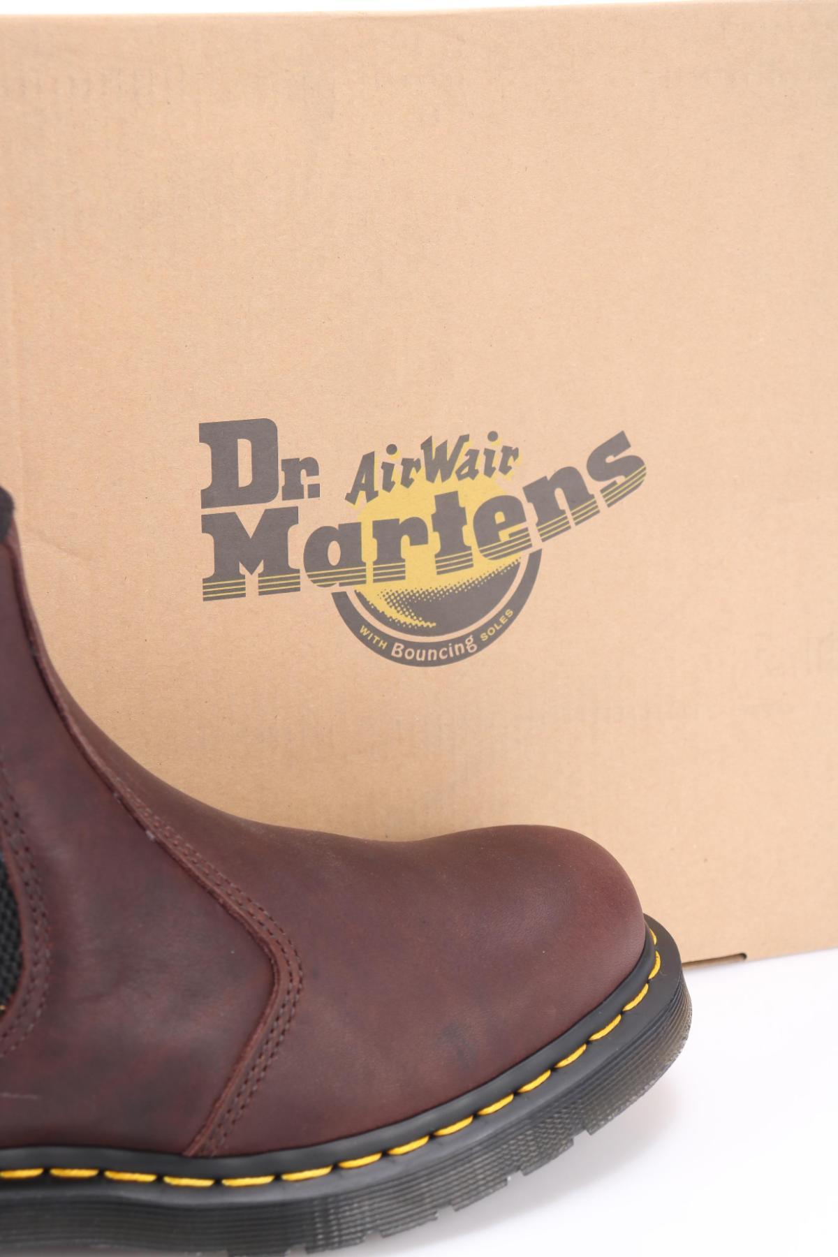 Боти DR. MARTENS4