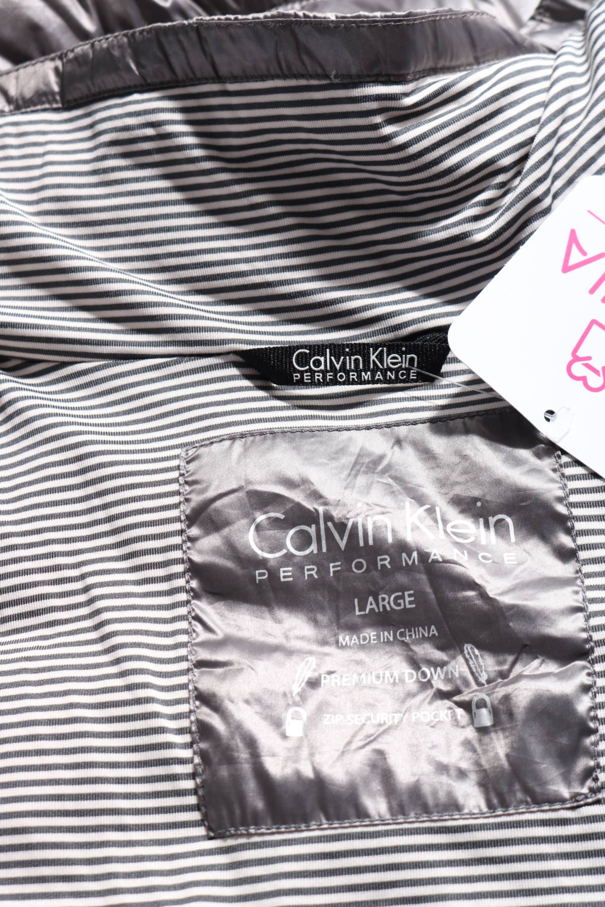 Пухен елек Calvin Klein3 - Mania Пухен елек Calvin Klein3