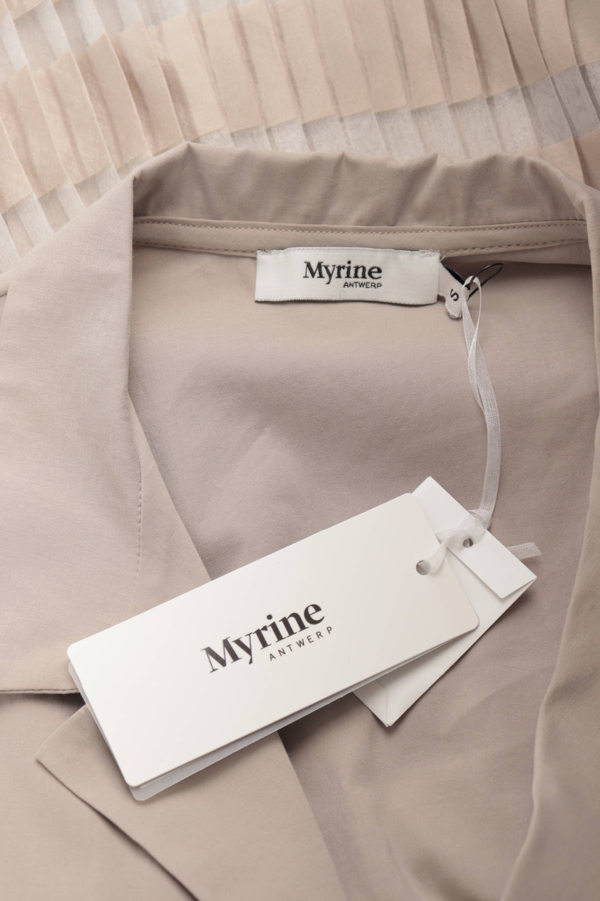 Риза MYRINE3