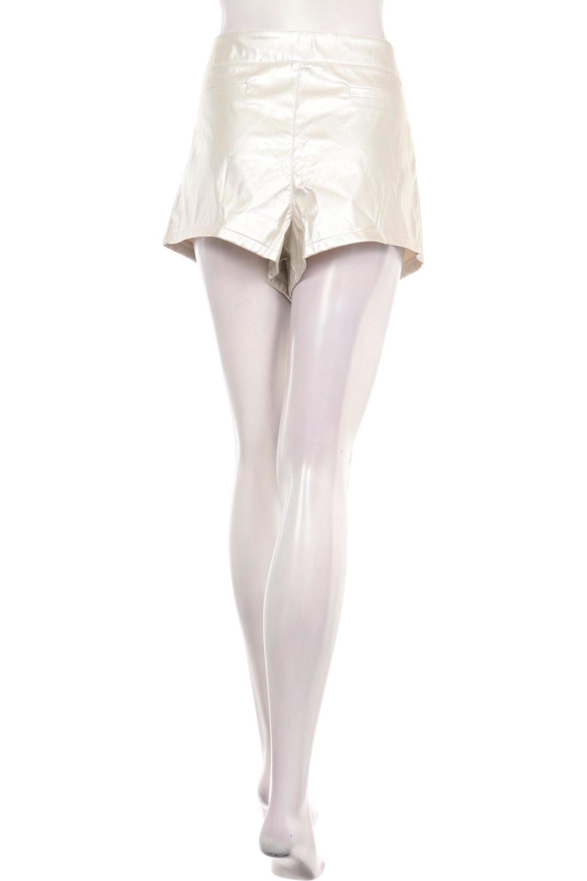 Къси панталони SHEIN2