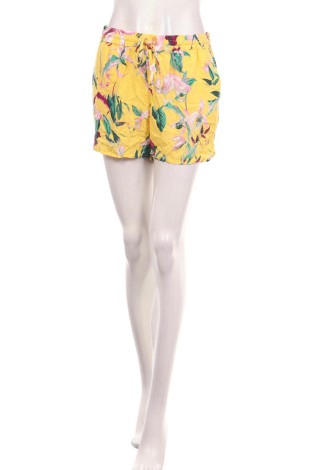 Pantaloni scurţi VERO MODA
