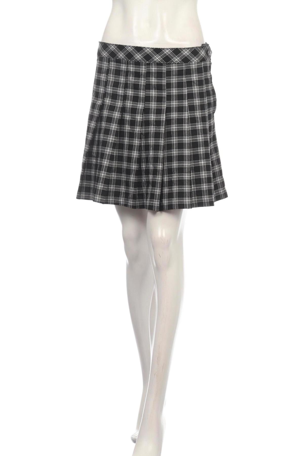 Пола H&M DIVIDED1