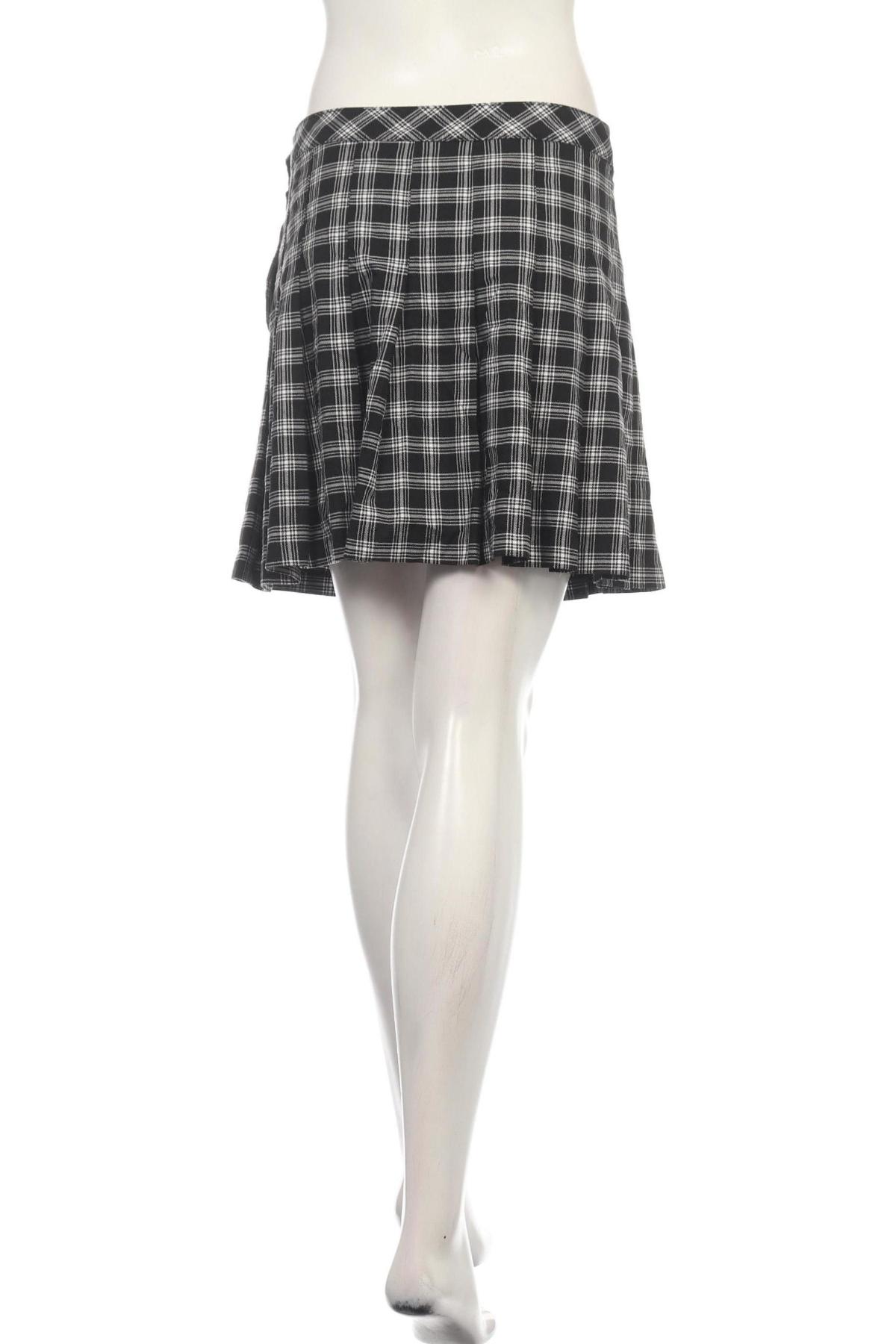 Пола H&M DIVIDED2