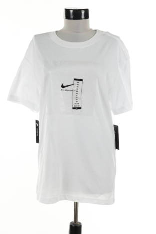 Тениска Nike - Mania Тениска Nike
