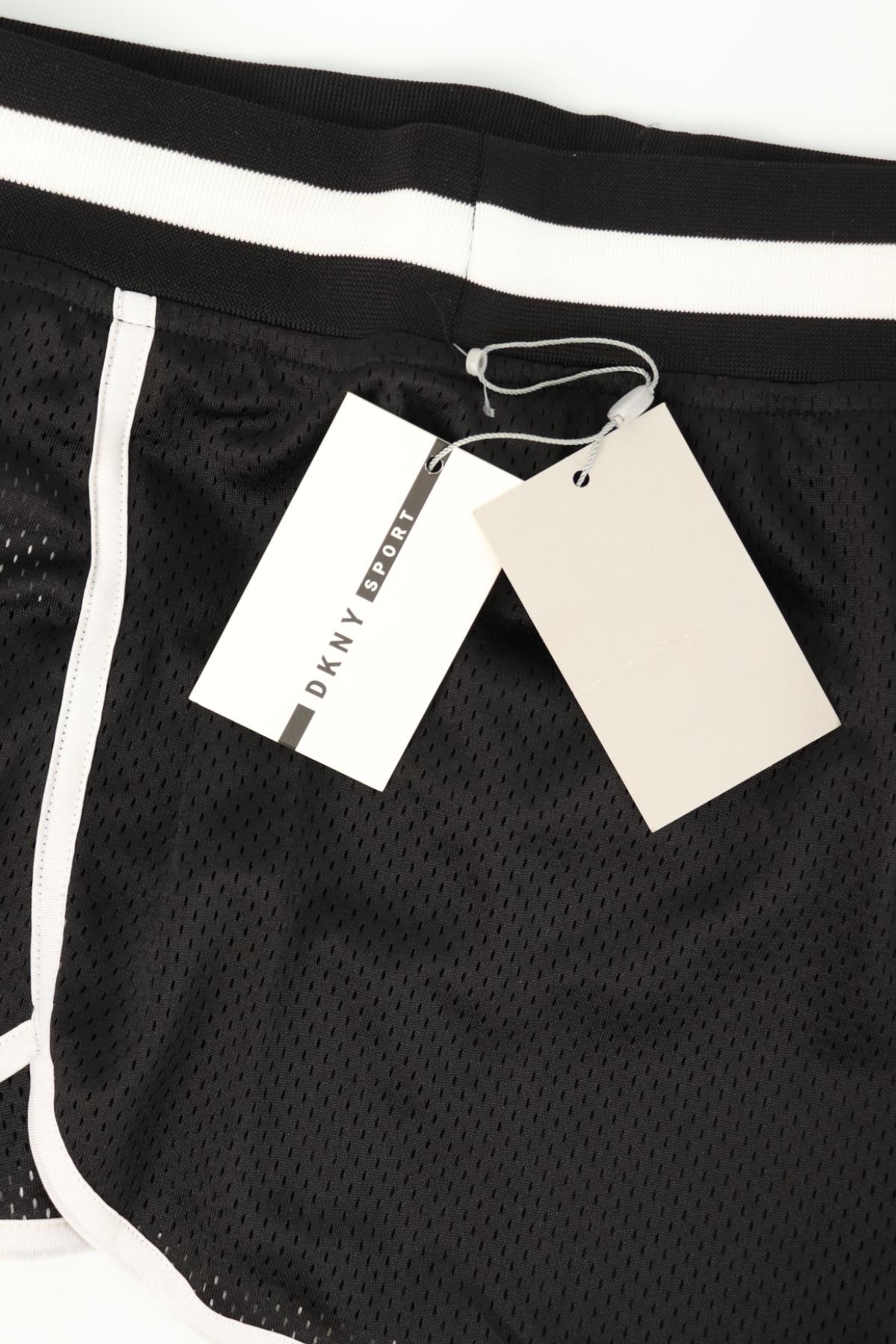 Спортни къси панталони DKNY3