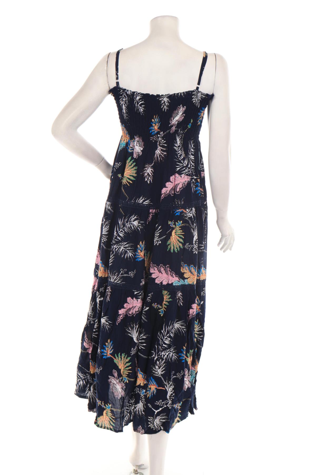 Ежедневна рокля NO NAME2