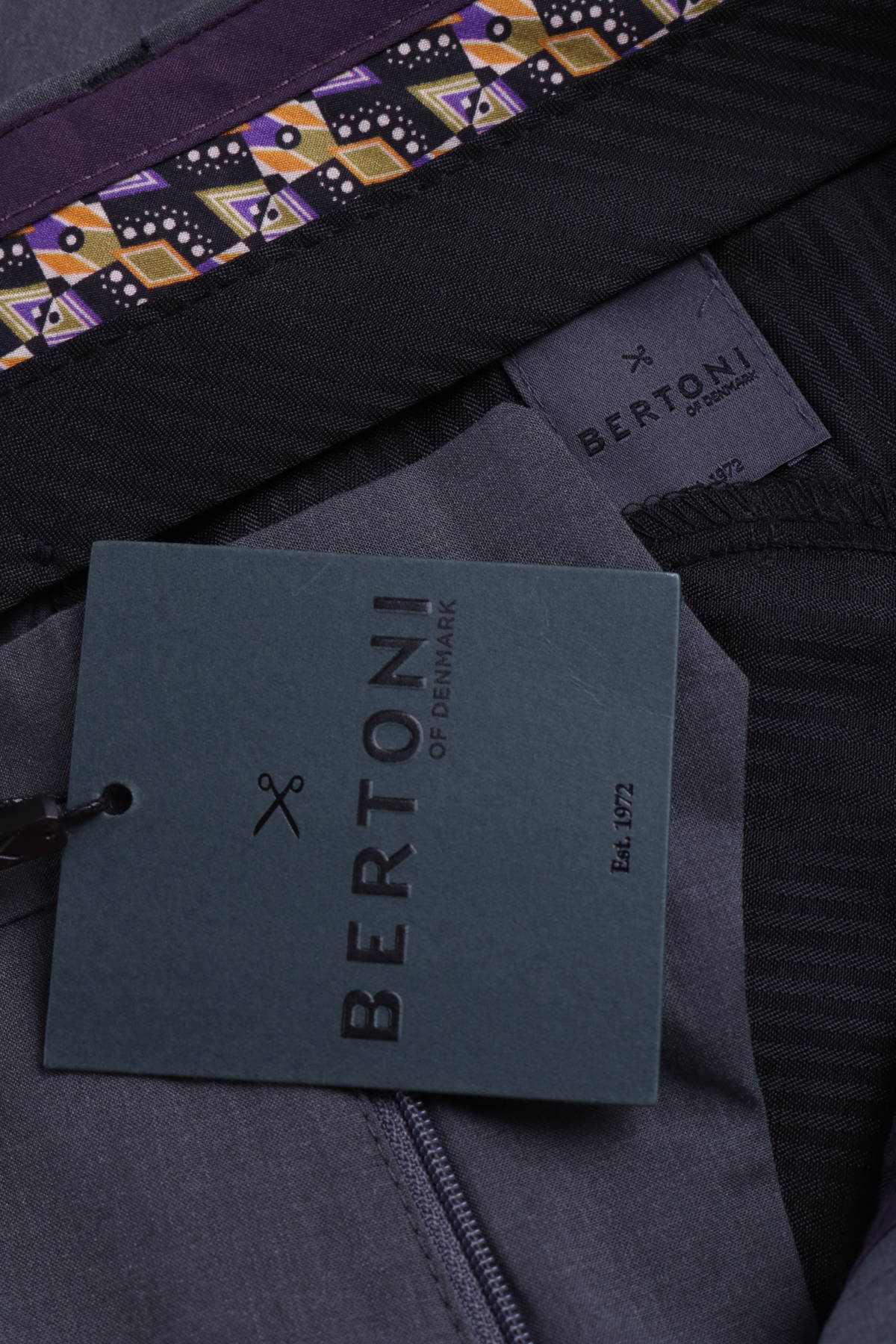 Официален панталон BERTONI4