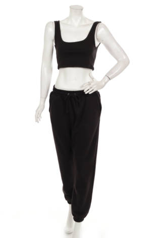 Спортен екип MISSGUIDED