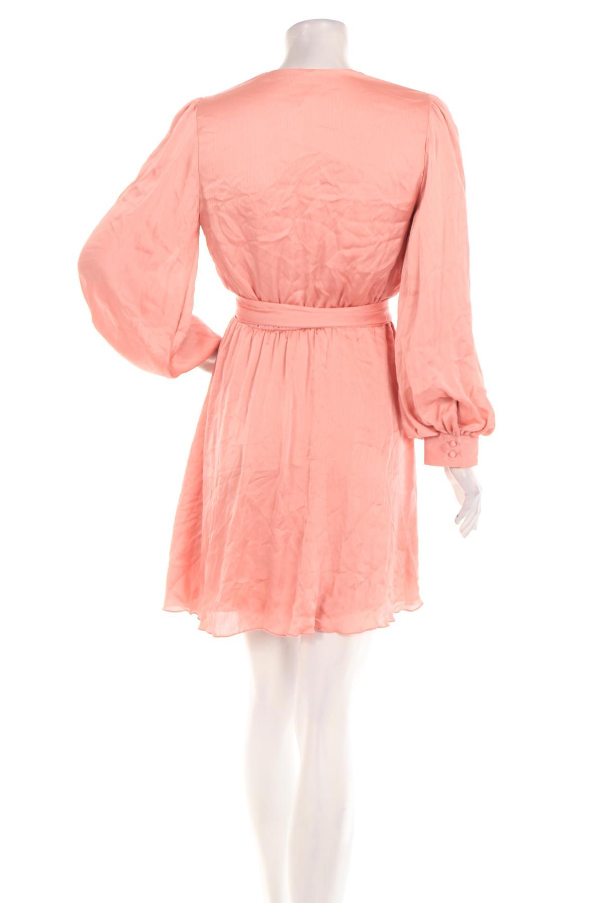 Ежедневна рокля RESERVED2