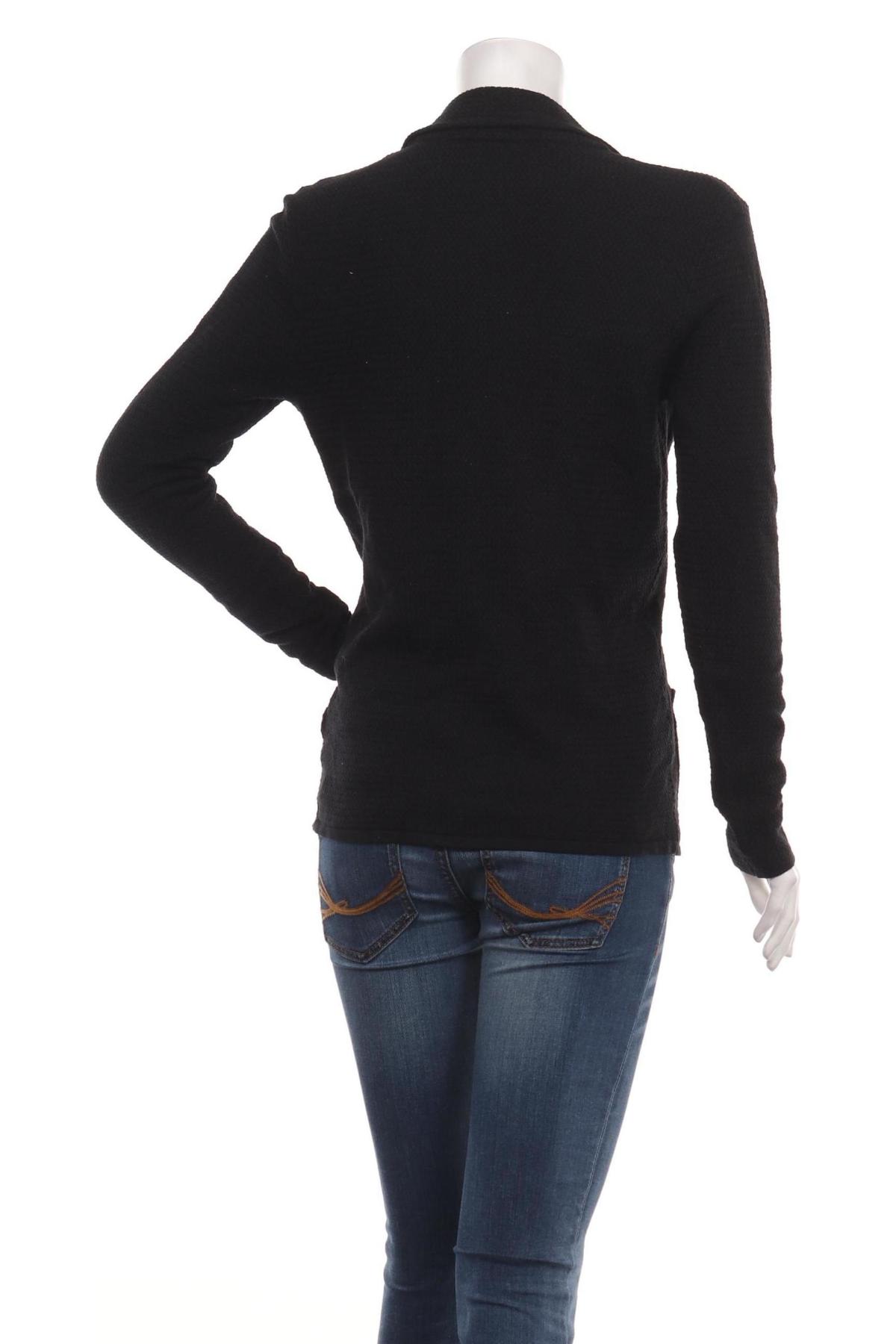 Жилетка GUESS2