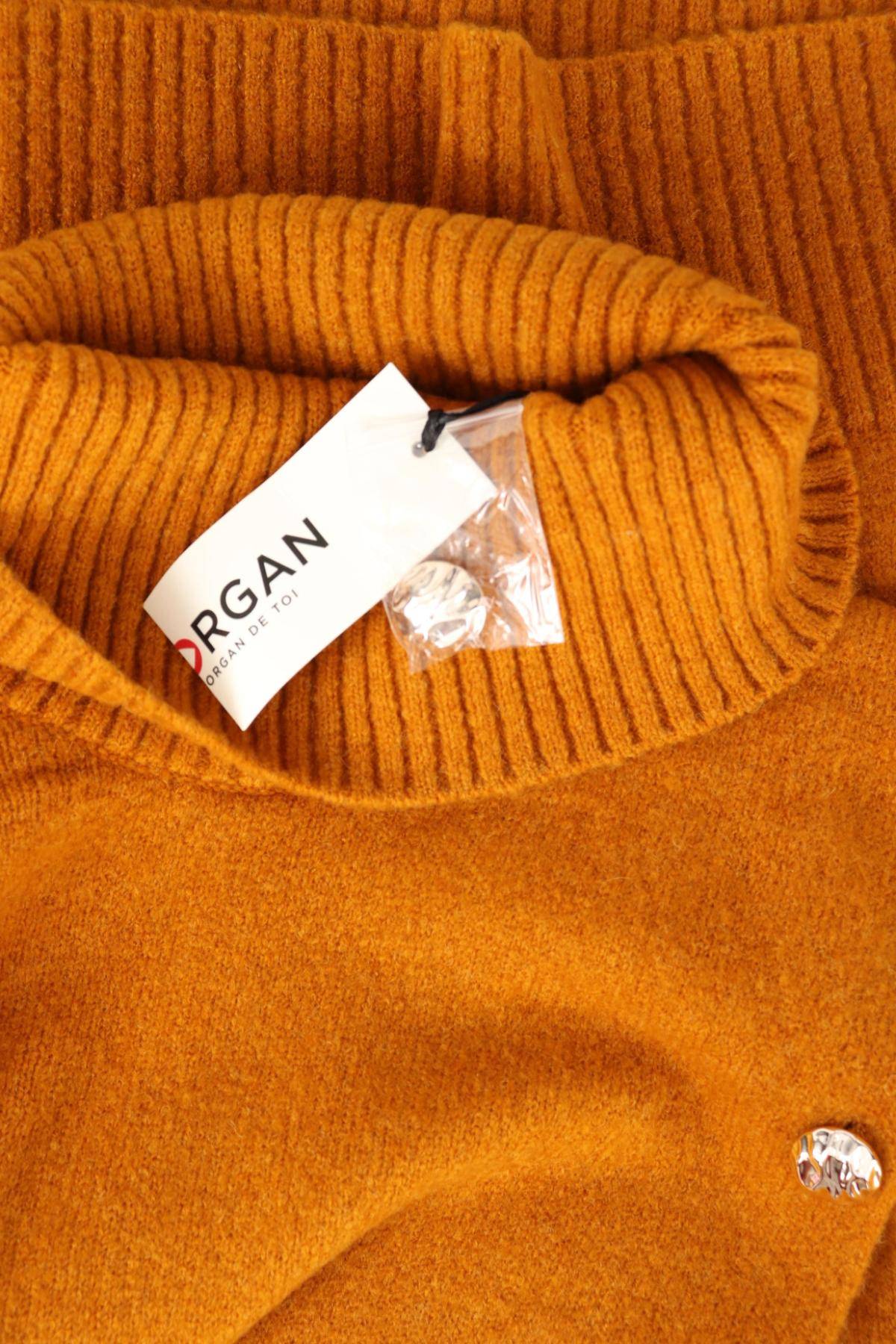 Пуловер с поло яка MORGAN3
