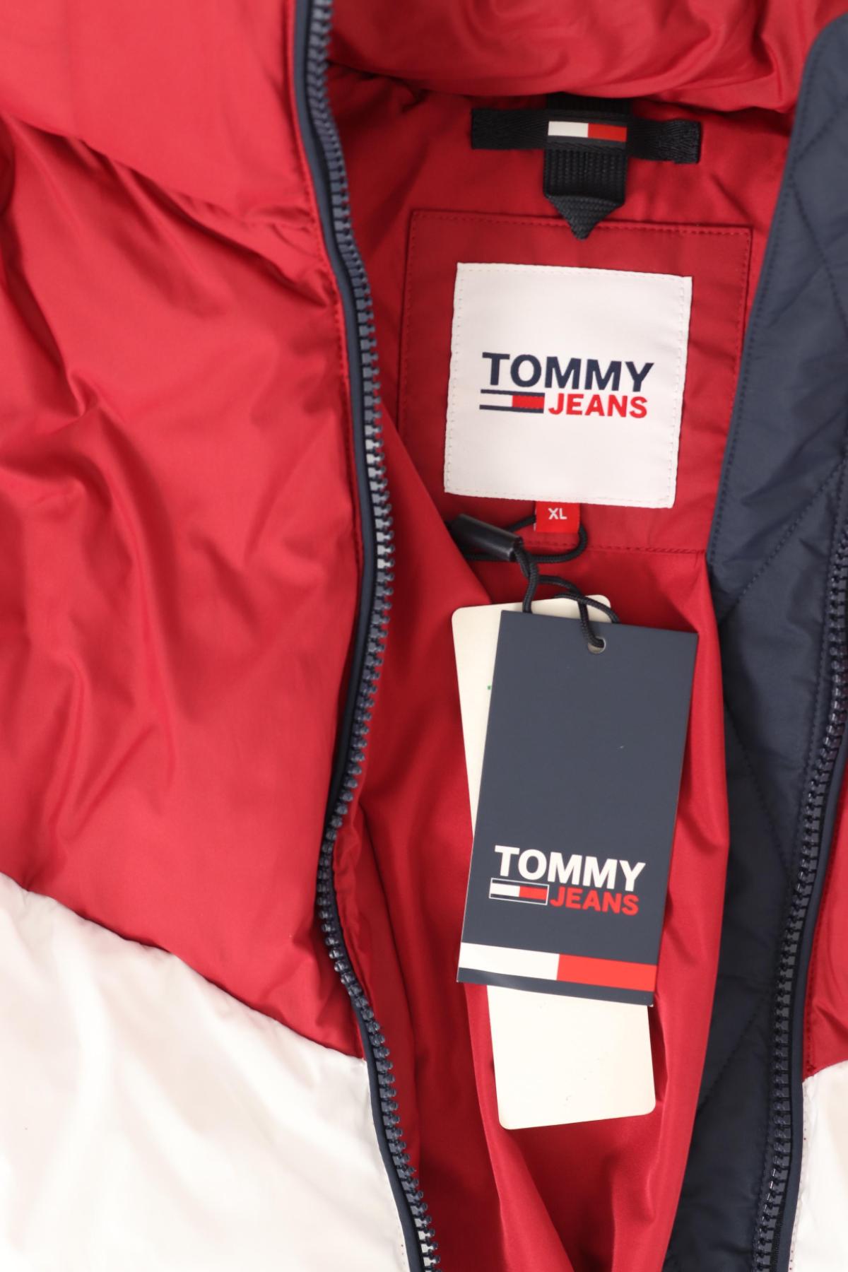 Зимно яке TOMMY HILFIGER4