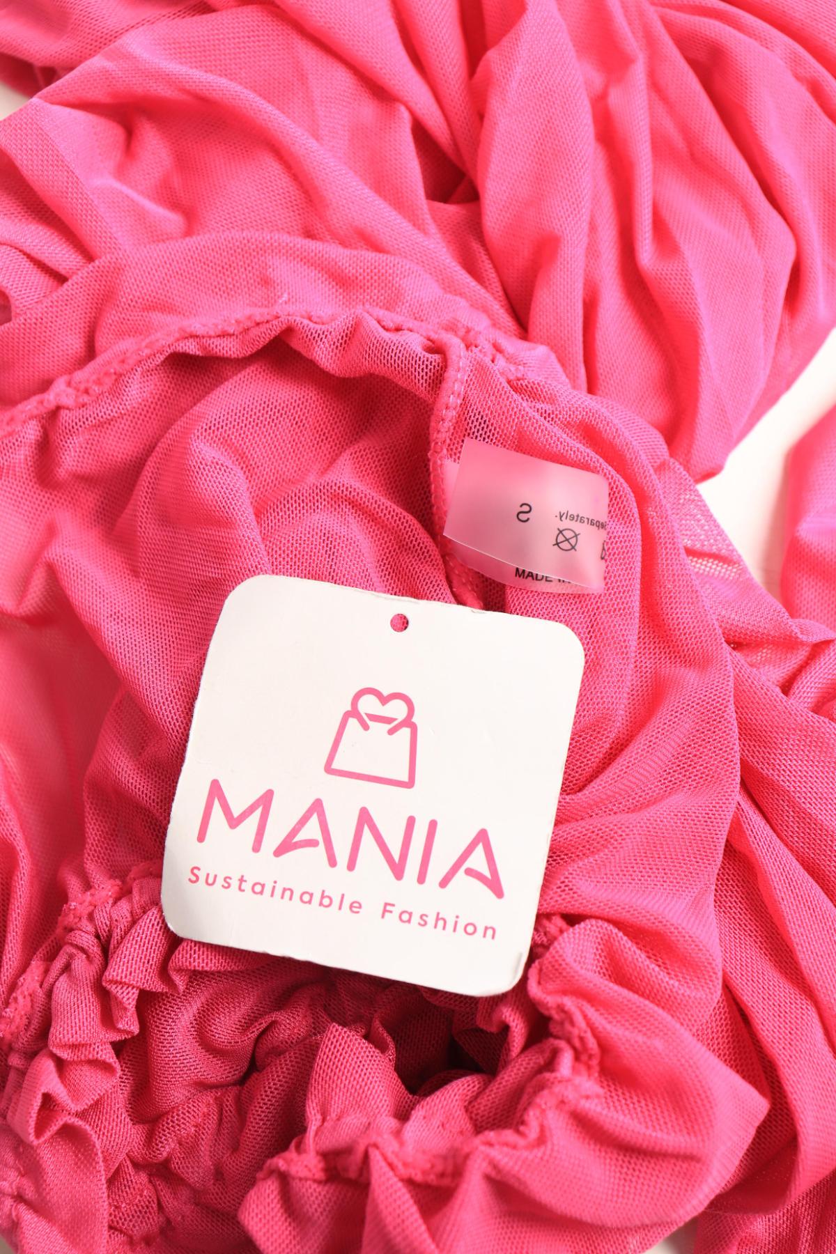 Костюм с пола NO NAME3