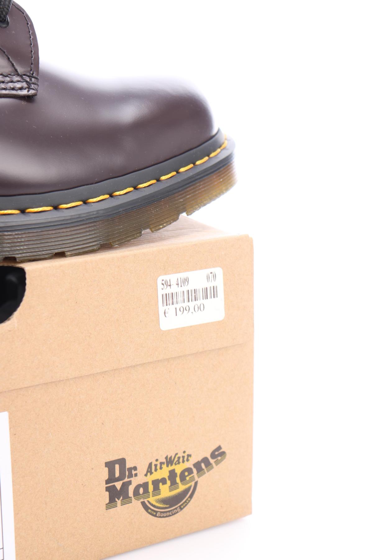 Боти DR. MARTENS4