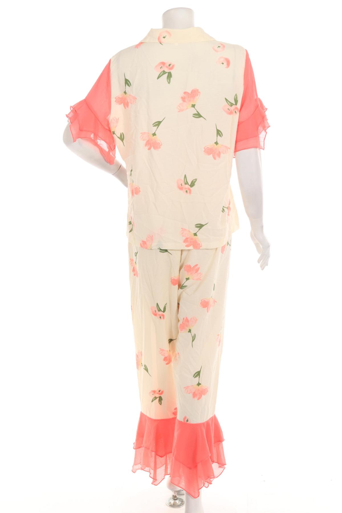 Костюм с панталон NO NAME2