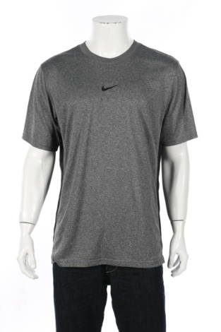 Спортна тениска Nike - Mania Спортна тениска Nike