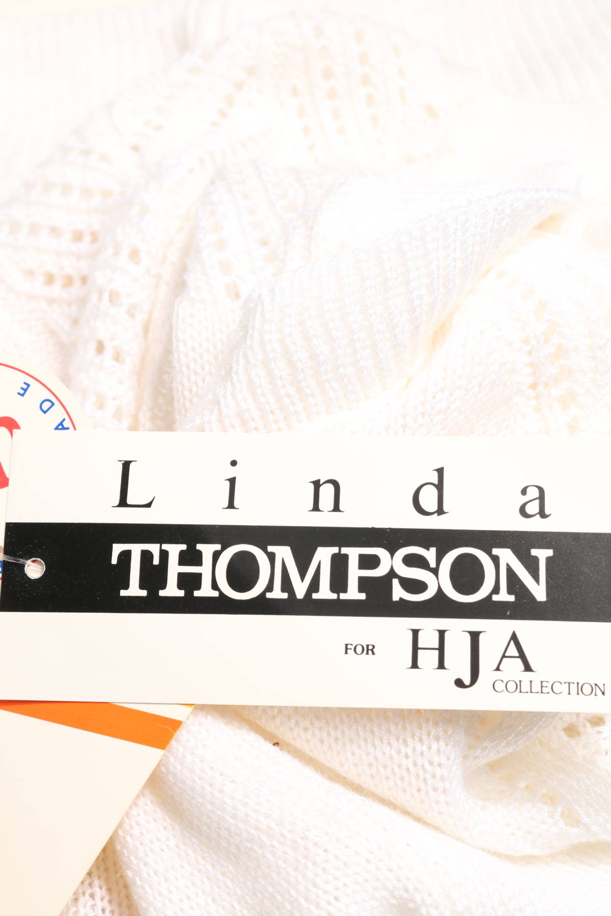 Пуловер LINDA THOMPSON3 - Mania Пуловер LINDA THOMPSON3