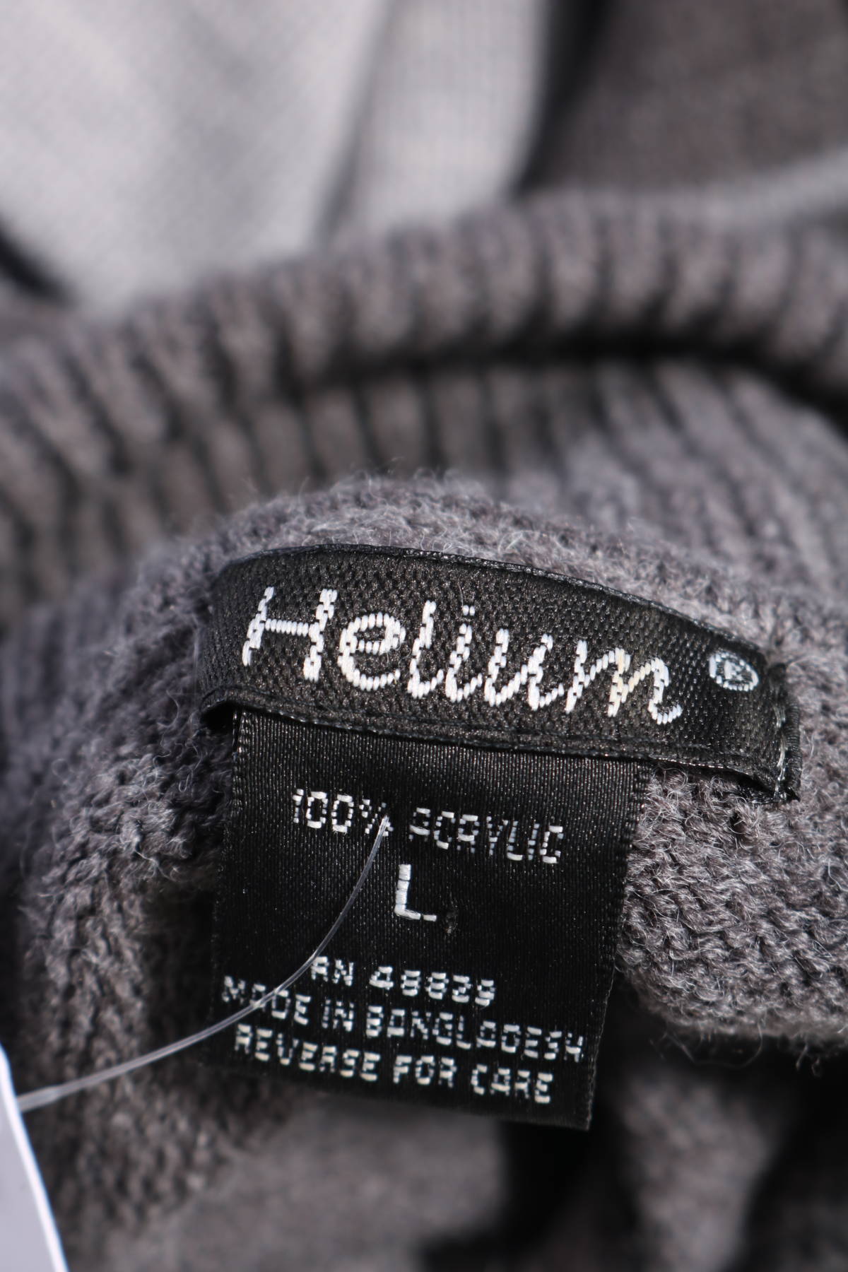 Пуловер с поло яка HELIUM3