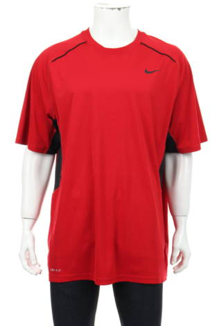 Спортна тениска NIKE - Mania Спортна тениска NIKE