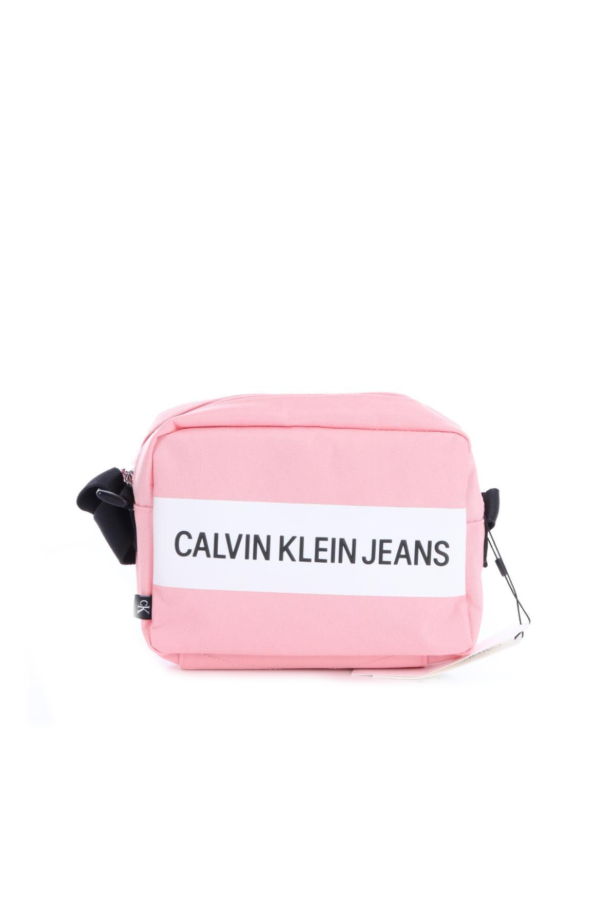 Спортна чанта CALVIN KLEIN1