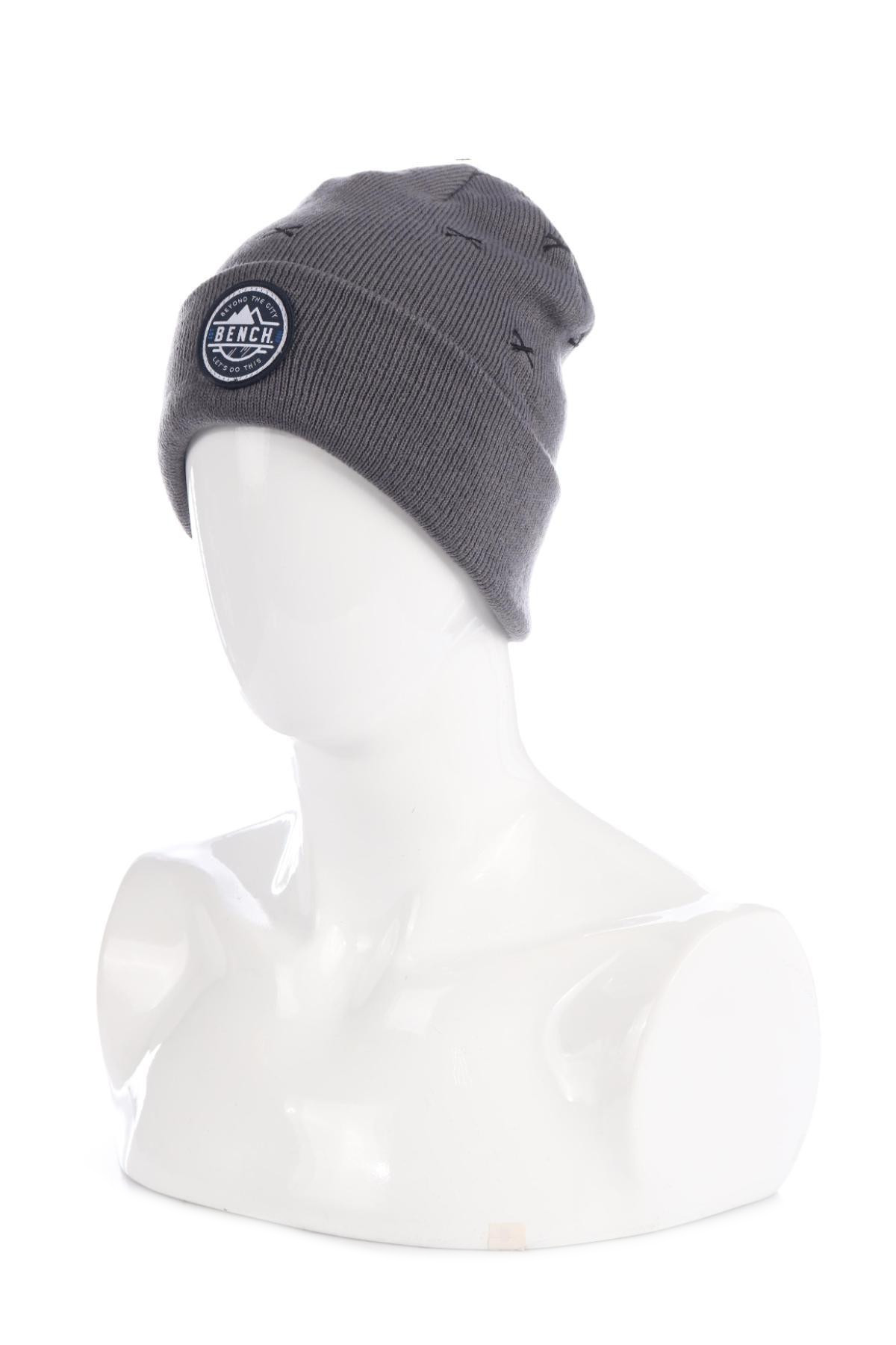 Шапка BENCH1