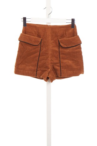 Къси панталони YUKA