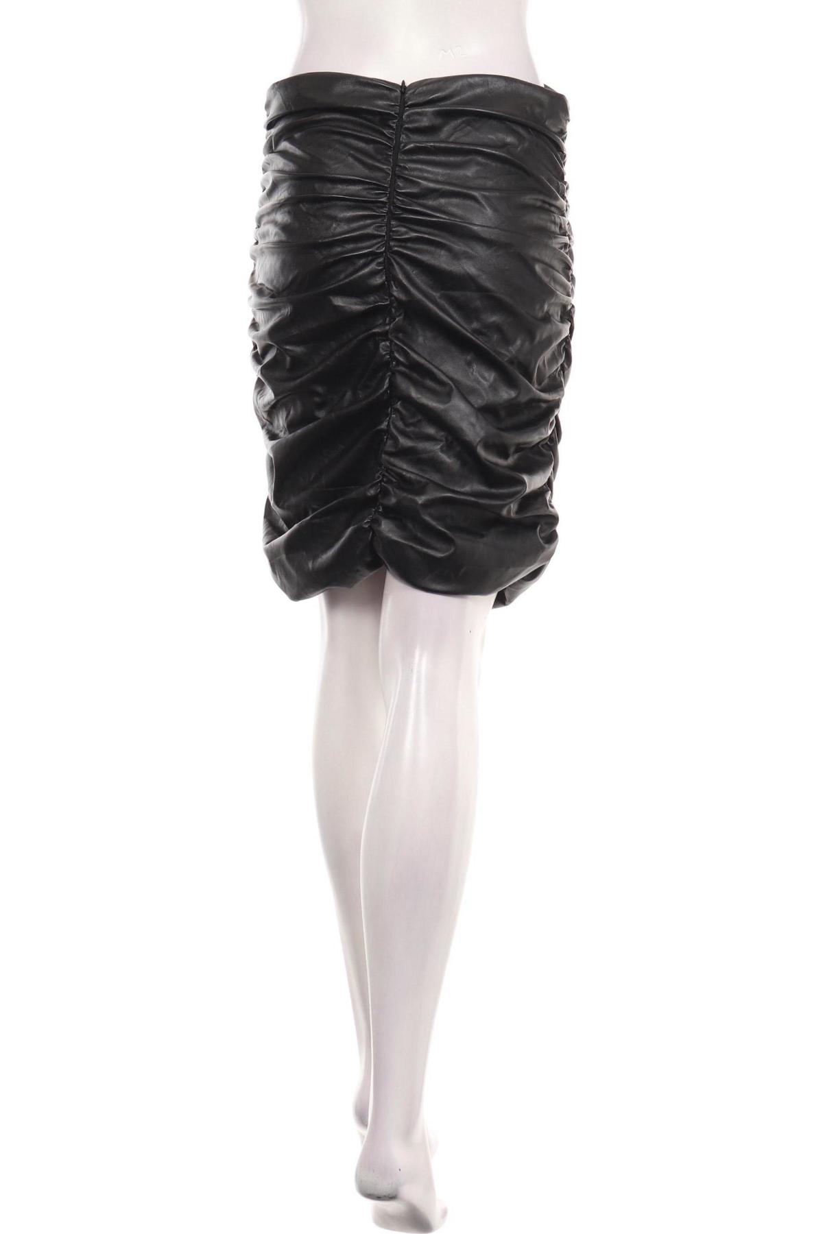 Кожена пола NO NAME2