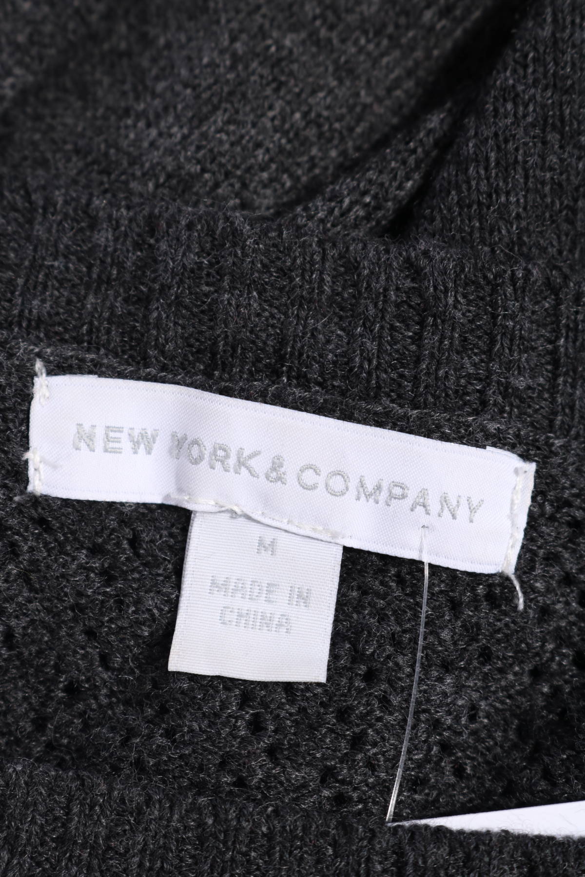 Пуловер NEW YORK & COMPANY2