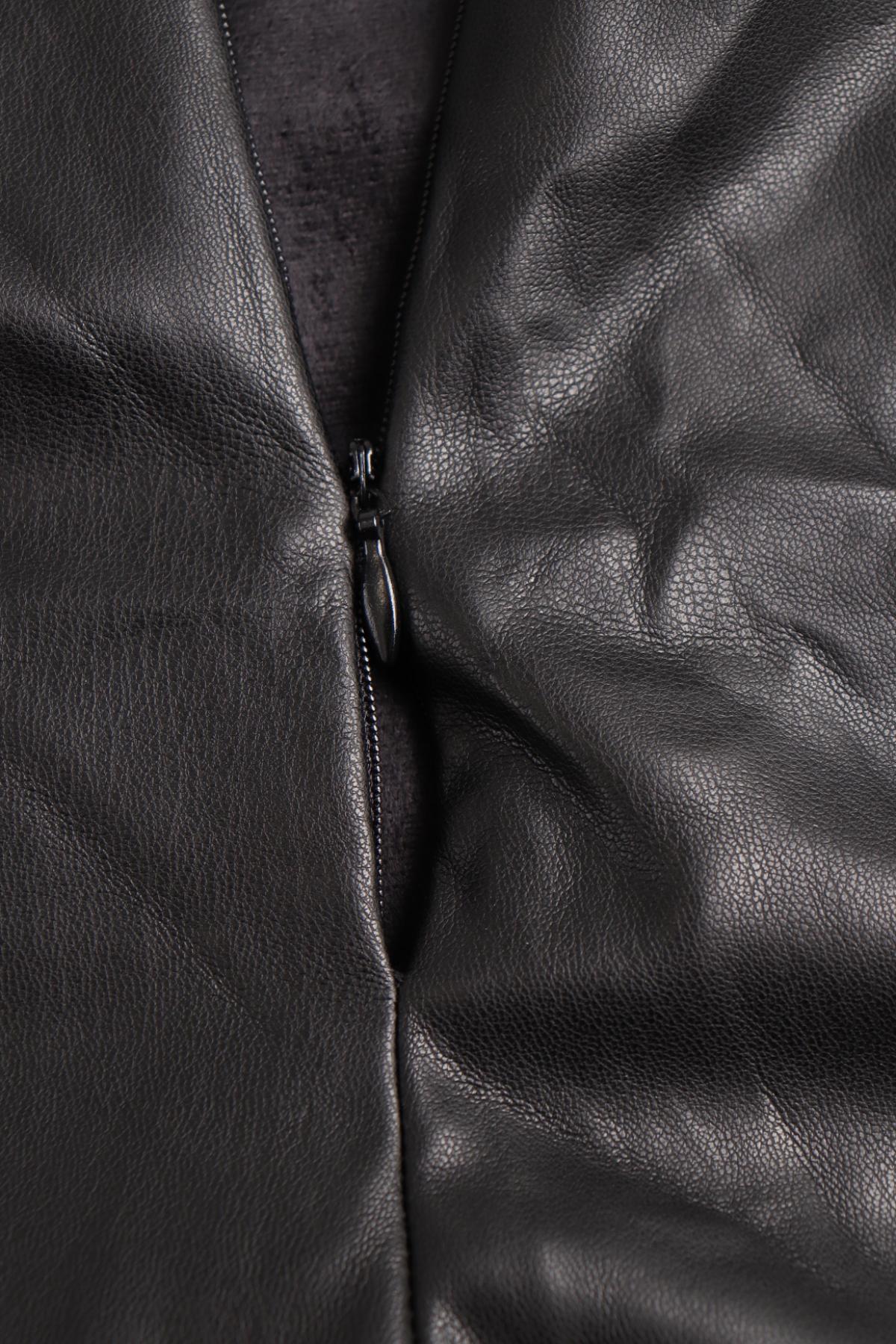 Кожени къси панталони STRADIVARIUS4