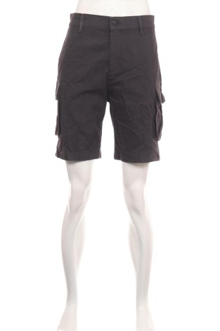 Pantaloni scurţi REVIEW