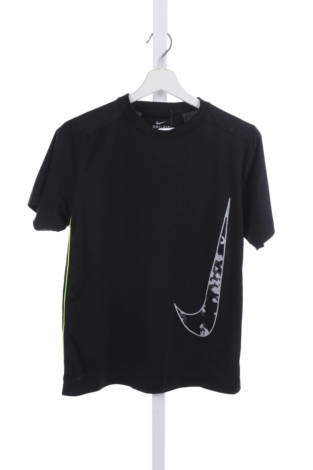 Детска тениска Nike - Mania Детска тениска Nike