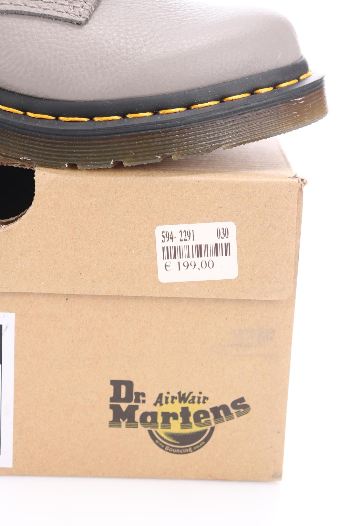 Боти DR. MARTENS4