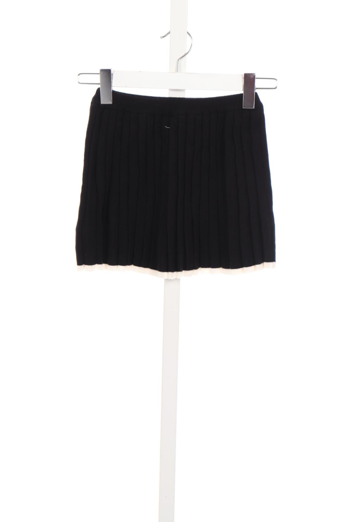 Детска пола SHEIN2